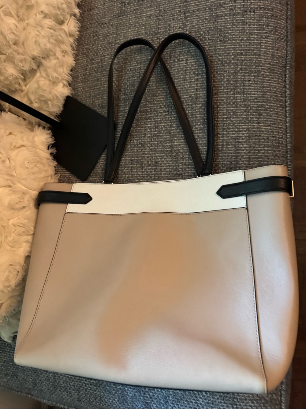 Kate Spade New York Cameron Street Harmony Tote Cream Black Saffiano Leather - Picture 8 of 9